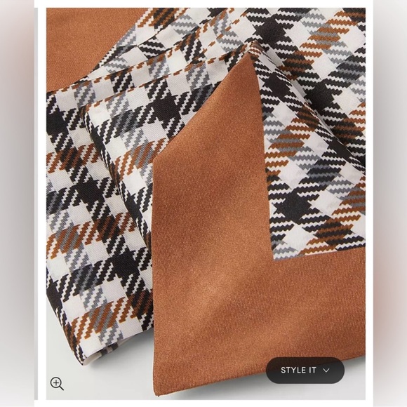 Ann Taylor checked skinny silk scarf size 33.5” by 4” - Picture 5 of 11